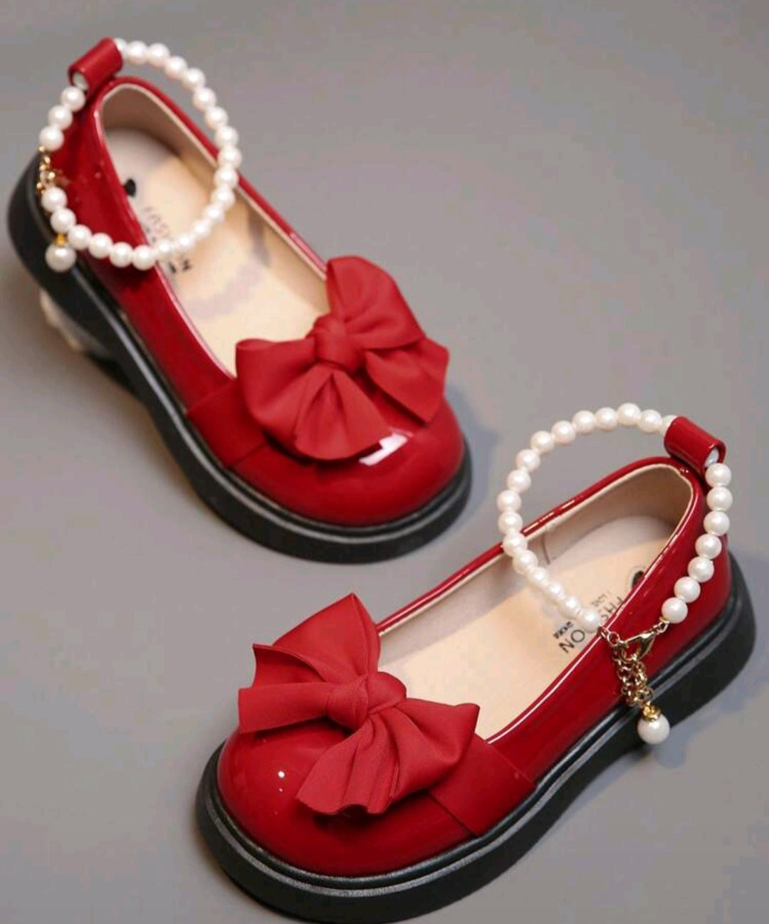 1 paire de chaussures babies style fée en PU rouge avec décoration de perles, semelles antidérapantes et durables, pour les filles