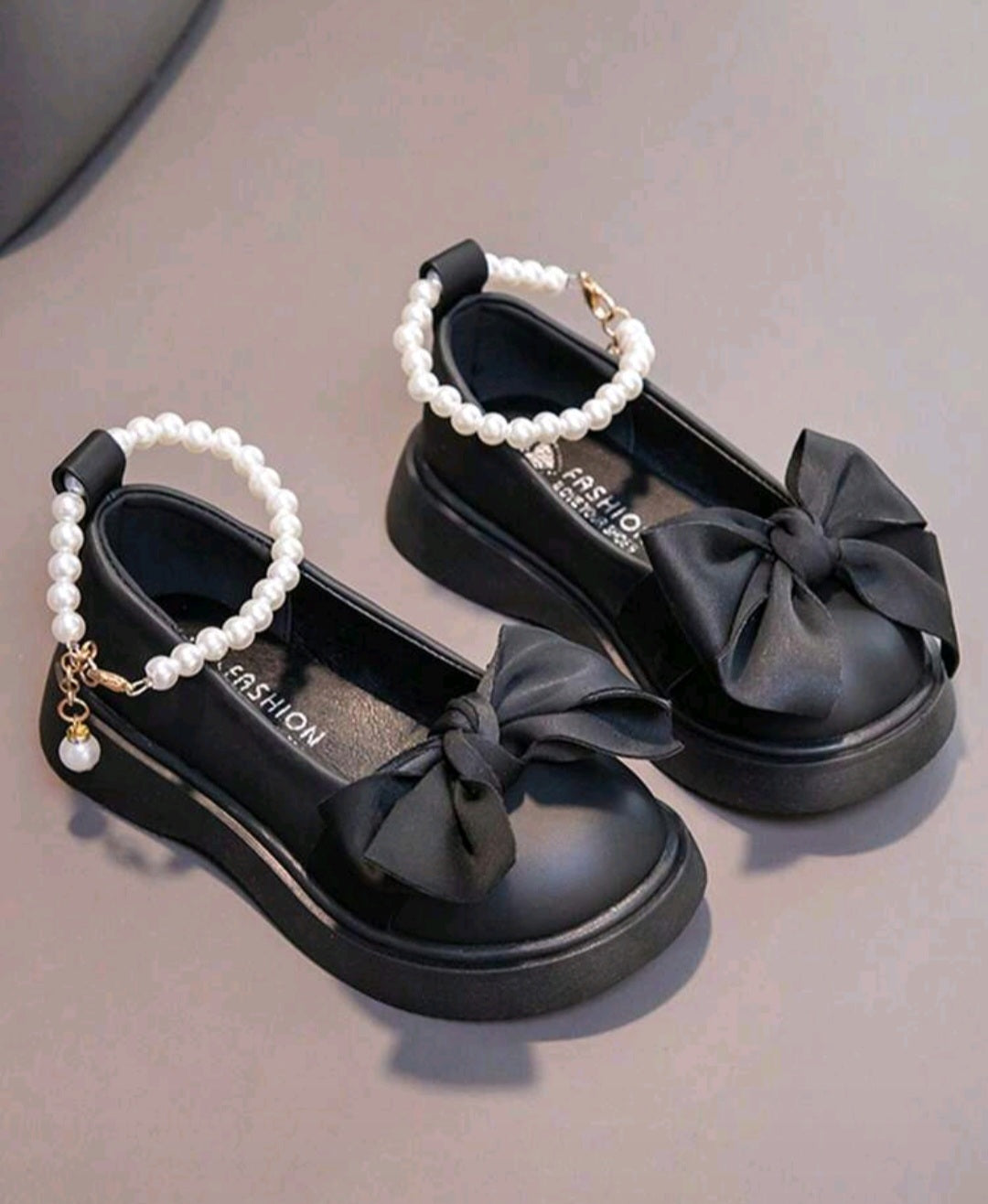 1 paire Chaussures pour fille