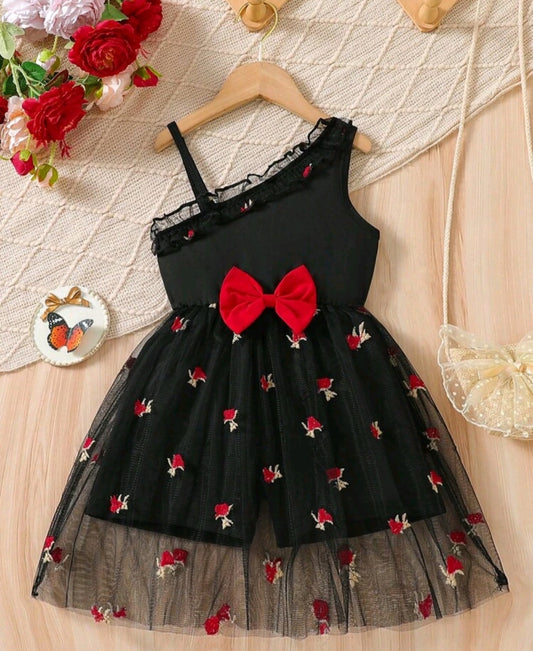 Jeune fille mode casual combinaison jupe à maille avec décor nœud 3D
